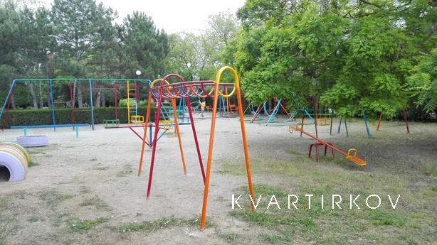 Сдам Дом 3-х са Люкс БЕЗ посред, Евпатория - квартира посуточно