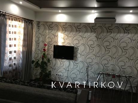 Сдам Дом 3-х са Люкс БЕЗ посред, Евпатория - квартира посуточно