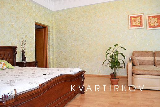 2-bedroom apartment in Gurzufe, Gurzuf - apartment by the day