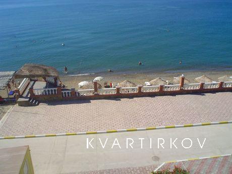 Apartment by the sea in Sudak, Sudak - apartment by the day