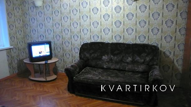 Чистая и уютная квартира.
Чистое постельное бельё от прачечн