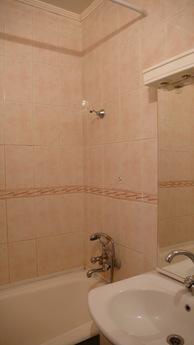 Район кардиоцентра и автовокзала., Сургут - квартира посуточно