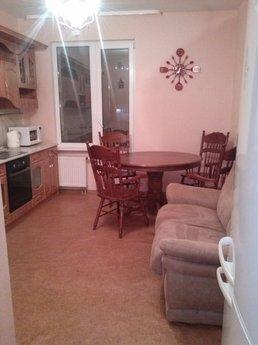 Элитный дом, 68 кв.м., Сургут - квартира посуточно