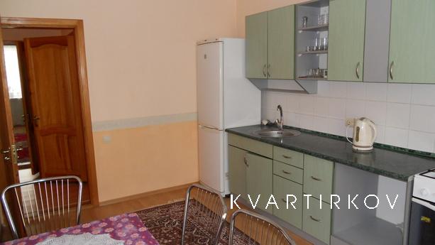 Rent 2 bedroom near the sea, Chernomorsk (Illichivsk) - apartment by the day