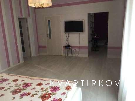 Rent a house 300m, 2 minutes walk to the, Chernomorsk (Illichivsk) - apartment by the day