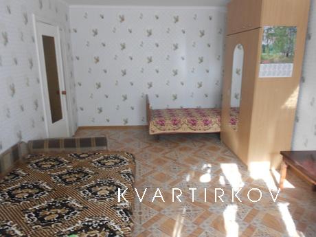 2-bedroom apartment in the resort on the street. Frunze with