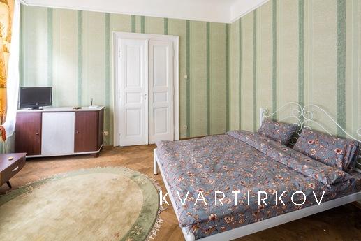 Предлагаем вашему вниманию двухкомнатную квартиру в центре г