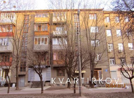 2room beautiful apartment in the heart!, Kharkiv - apartment by the day