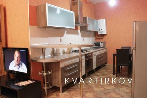 2 bedroom apartment for rent, Kharkiv - apartment by the day