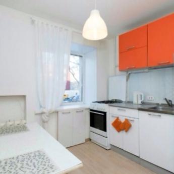 Квартира в центре, рядом с ЖД вокзалом, Екатеринбург - квартира посуточно