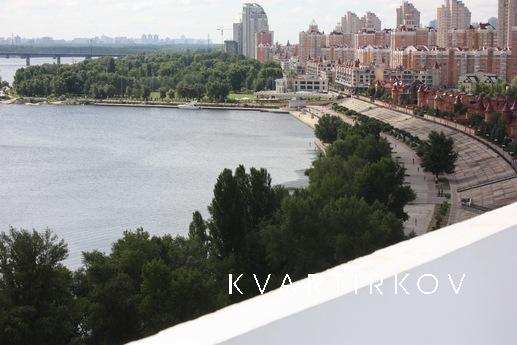 Rent your free% 4x com. apartment on the waterfront Obolonsk