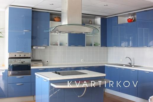 Rent an apartment on the waterfront, Kyiv - apartment by the day