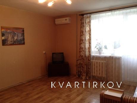 Сдам 1 комнатную квартиру в Евпатории в районе гостиницы Укр