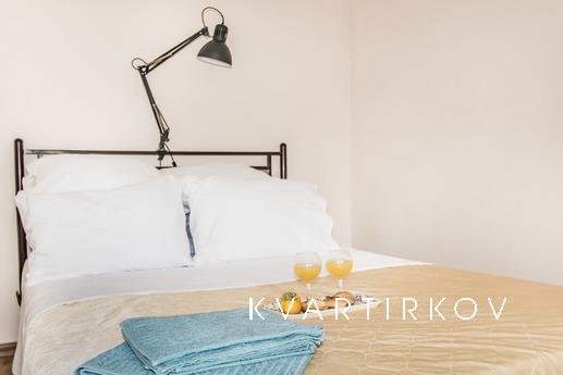 1 комнатная свежая, светлая квартира для размещения 2-3 чело