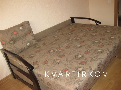 2 bedroom cozy apartment, Yevpatoriya - apartment by the day