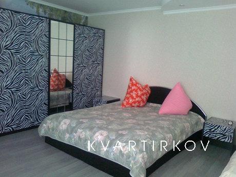 I rent a house in Berdyansk Center ul.Lyuteranskaya next to 