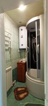 Уютная квартира с видом на Белую Скалу, Белогорск - квартира посуточно