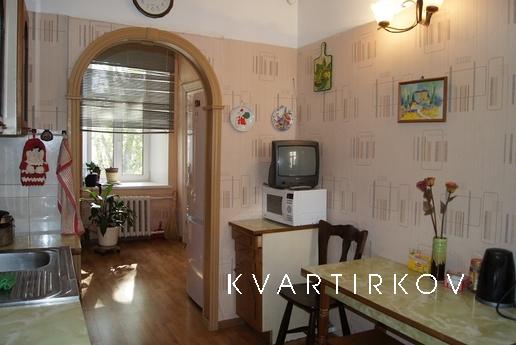 Rent an apartment in the center of St. P, Saint Petersburg - apartment by the day