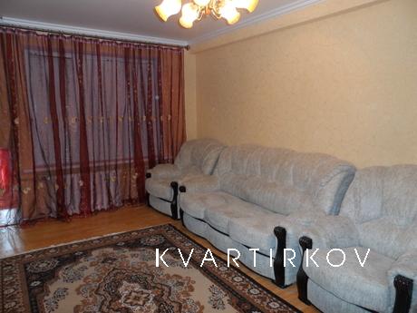 Здаю подобово 2-х кімнатну квартиру в Кисловодську (в центрі