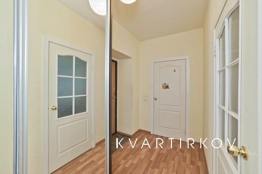 посуточно с евро ремонтом, Екатеринбург - квартира посуточно