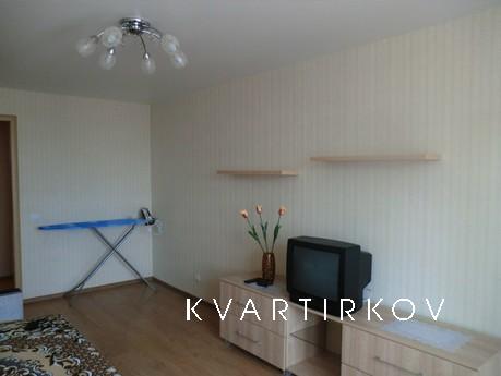 Distinguished guests and residents of Yekaterinburg offer yo