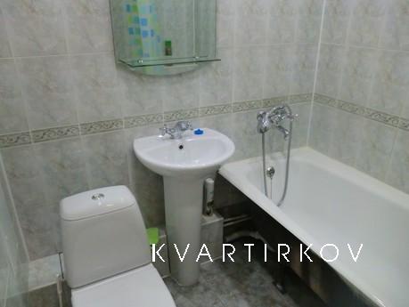 1-km euro renovation, Yekaterinburg - apartment by the day