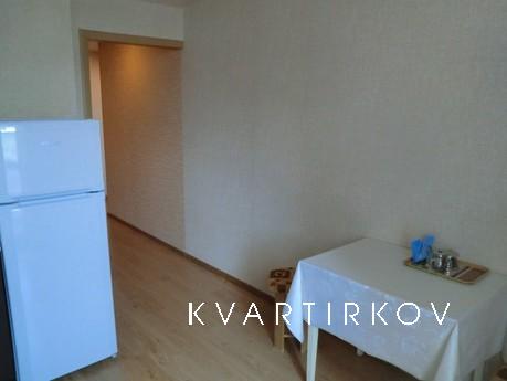 1-km euro renovation, Yekaterinburg - apartment by the day