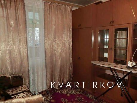 Вашему вниманию представляем 1-км уютную  квартиру в тихом ц