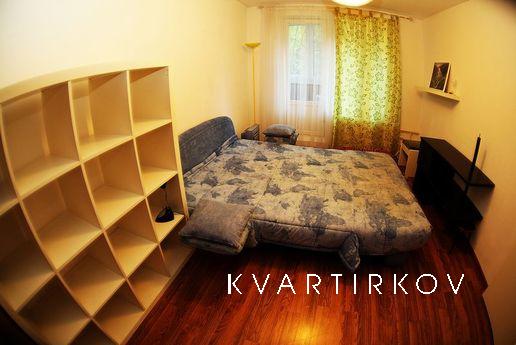 m Sokolniki 3-bedroom apartment, Moscow - apartment by the day