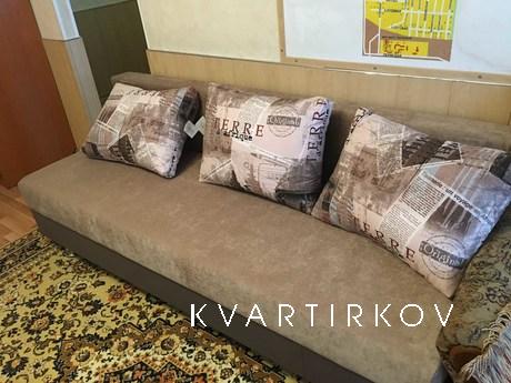 1-комнатная квартира в отличном состоянии ПОСУТОЧНО или на б