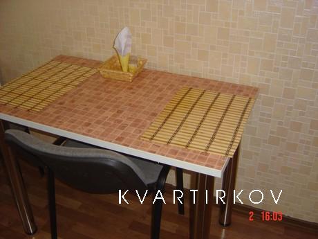 Сдаются отличная 1-комнатная квартира, Комсомольск-на-Амуре - квартира посуточно