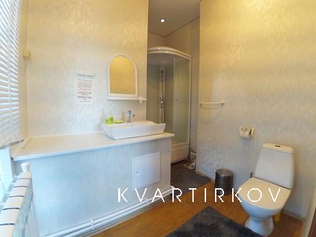 3-х местный люкс с балконом, Казань - квартира посуточно