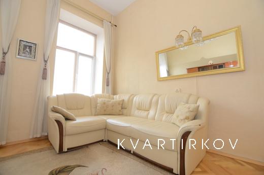 Apartment for rent, 3 minutes from the metro area Kontraktov