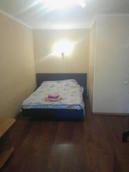 The apartment is near the train / railwa, Kyiv - apartment by the day