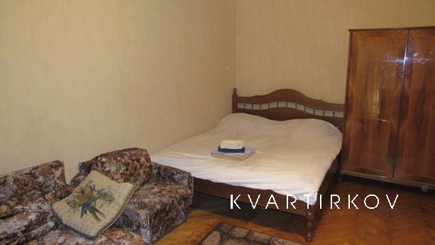 Excellent one-bedroom apartment, which is a 15-minute walk f