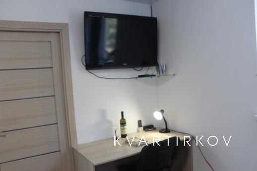 Studio apartment on Pobeda, Sevastopol - apartment by the day