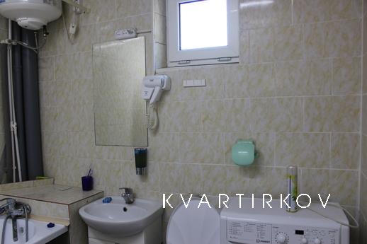 Studio apartment on Pobeda, Sevastopol - apartment by the day