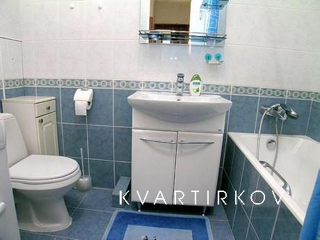 Расположение к больничным учреждениям города и области: Перв