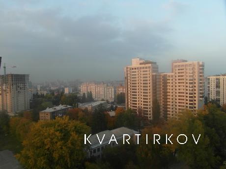 Квартира возле м.Вокзальная, Киев - квартира посуточно