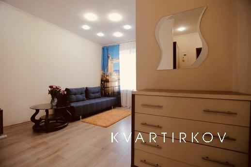 1 bedroom apartment in the center, Kyiv - apartment by the day