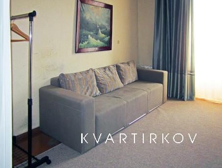 2 bedroom Karl Marx Center, Station, Dnipro (Dnipropetrovsk) - apartment by the day