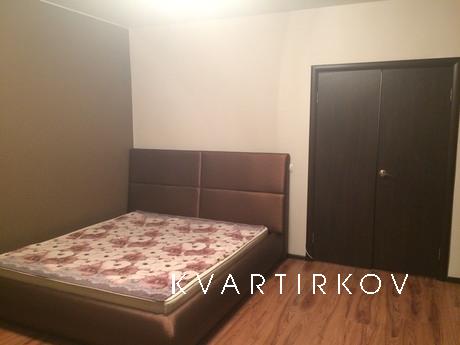 1k for rent in the area of Crystal Cryst, Tyumen - apartment by the day