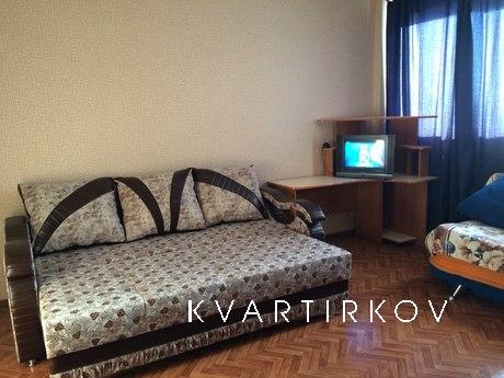 Сдается студия по  лет влксм 15/1, Тюмень - квартира посуточно