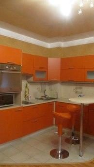 Шикарная студия в центре города, Тюмень - квартира посуточно