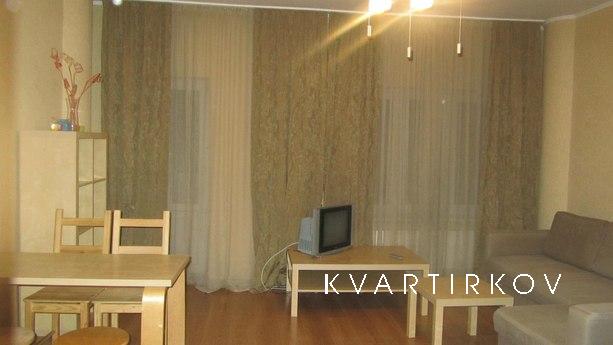 уютная квартира в центре города, Тюмень - квартира посуточно