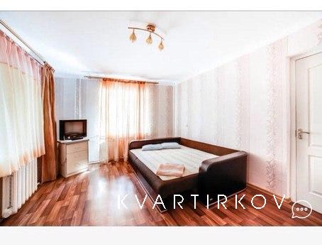 Квартира в центрі Севастополя, Севастополь - квартира подобово