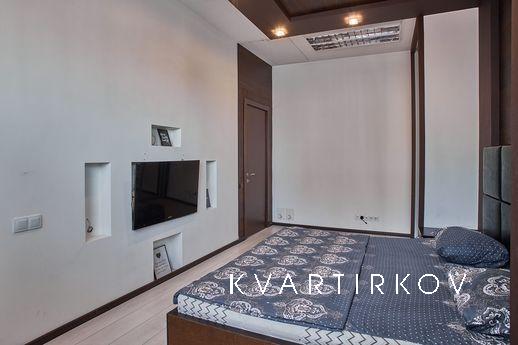2-room apartment on Pozharova, Sevastopol - apartment by the day