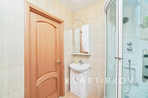 Уютная и просторная квартира – студия, Екатеринбург - квартира посуточно