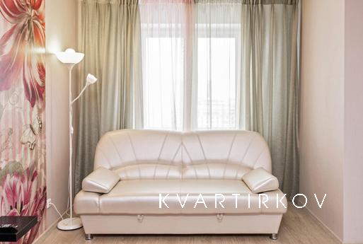 Уютная и просторная квартира в центре, Екатеринбург - квартира посуточно