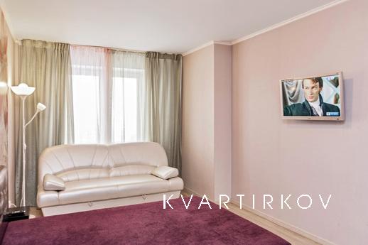 Уютная и просторная квартира в центре, Екатеринбург - квартира посуточно